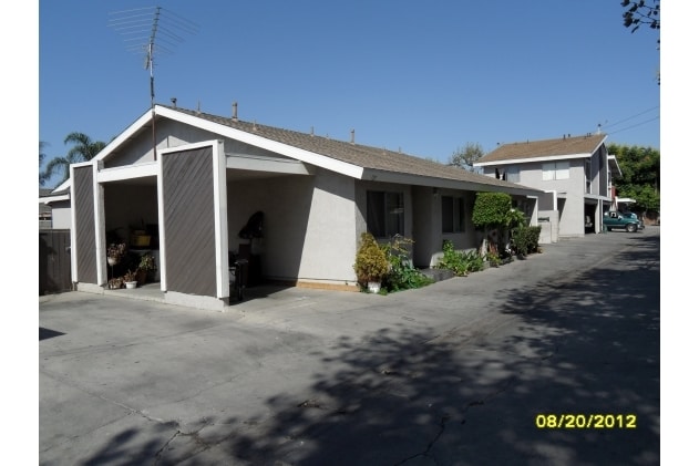 Building Photo - 121 N Susan St