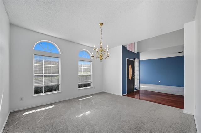 Foto del edificio - 705 Dandelion Dr
