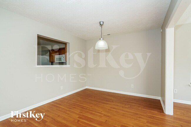 Foto del edificio - 10741 Newgate Ln