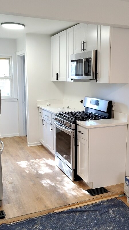 Foto del edificio - 10035 S Yates Blvd