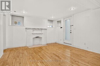Building Photo - 483 Parkside Dr