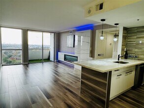 Building Photo - 3525 Sage Rd