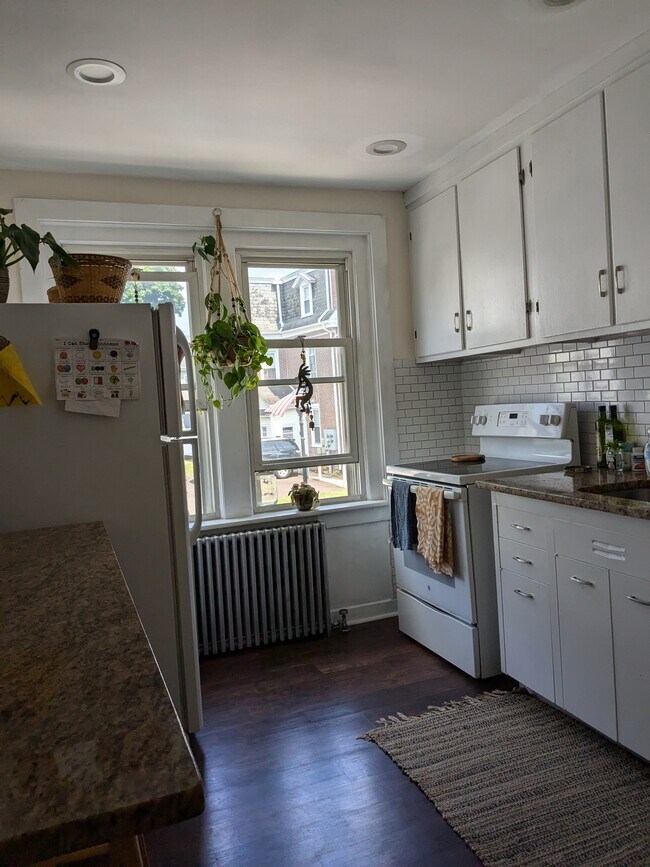 Foto del edificio - 510 W Walnut St