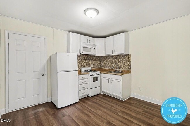 Foto del edificio - 115 Florence St