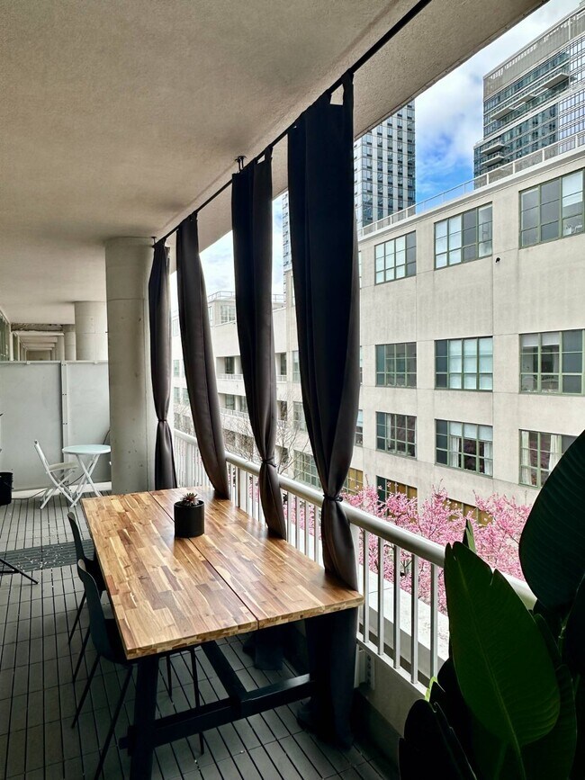 Foto del edificio - 184 Kent Ave