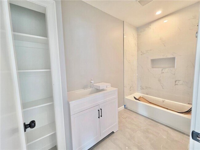 Foto del edificio - 1965 Smith St