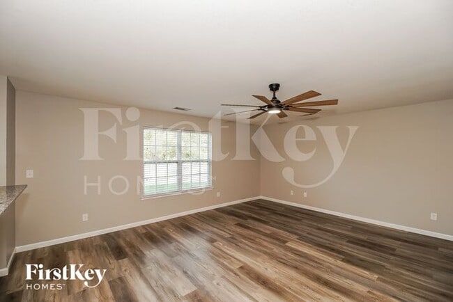 Building Photo - 11677 Striker Ln
