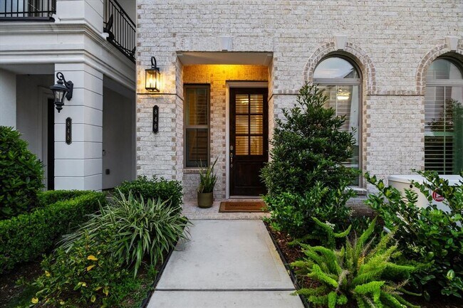 Building Photo - 846 Dunleigh Meadows Ln
