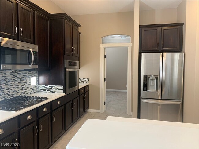 Building Photo - 801 Cypress Meadows Ln