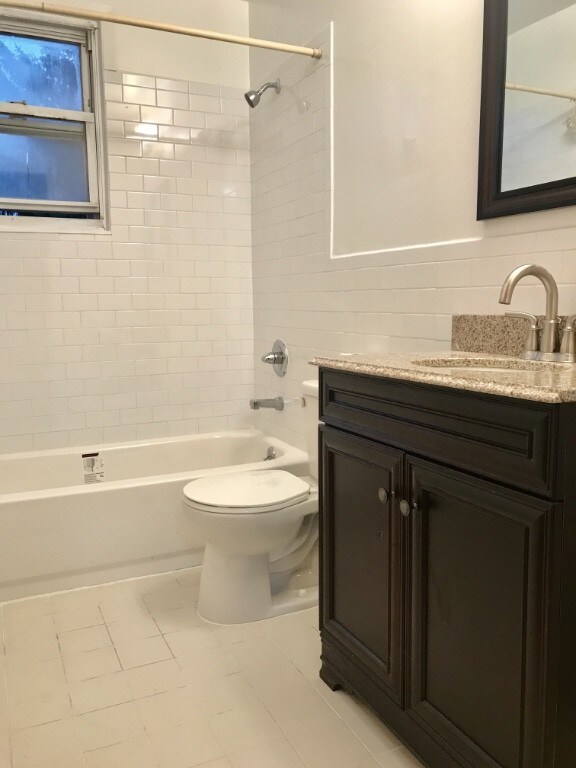 Foto del edificio - 31-32-32 44th St