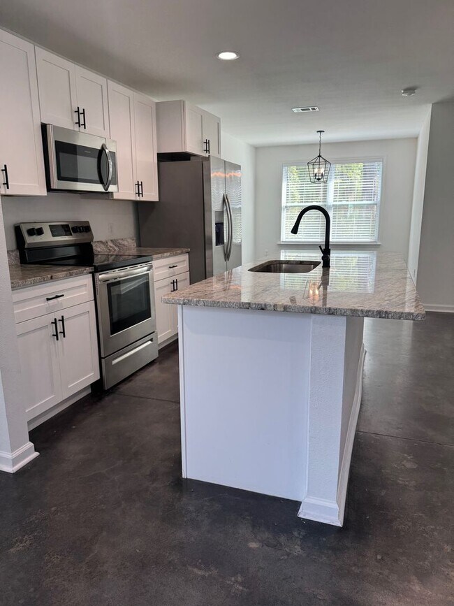 Foto del edificio - Attention to Detail Sets this 3/2 Rental Apart in Wakulla