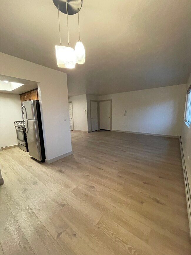 Foto del edificio - 1140 Walnut Ave