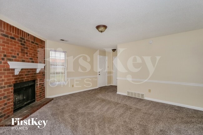 Building Photo - 3926 Oak Branch Cir W