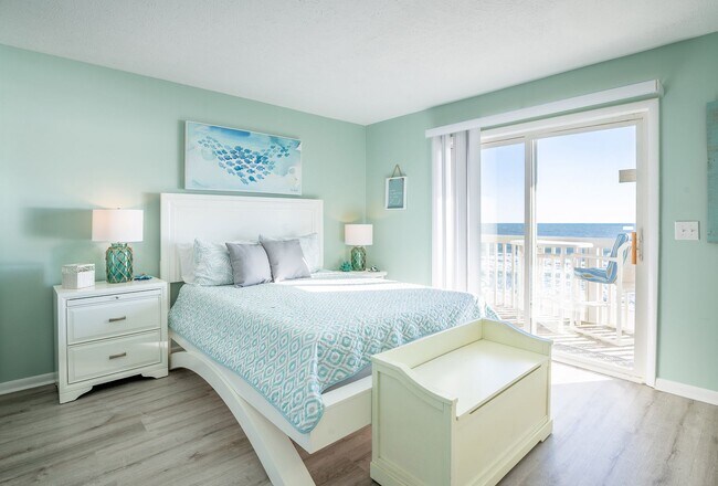 Foto del edificio - PERFECT "WORK FROM HOME" LOCATION