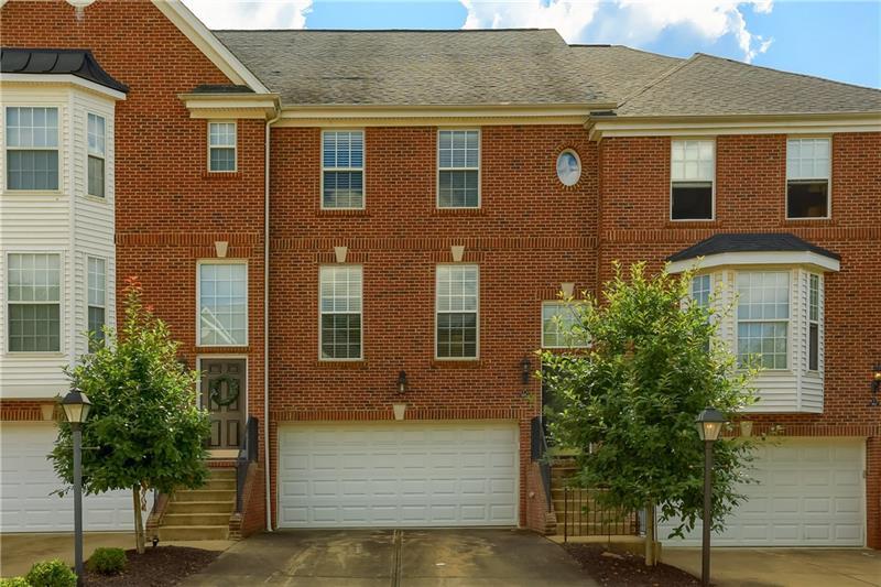 523 E Vanderbilt Dr, Mars, PA 16046 Townhome Rentals in Mars PA