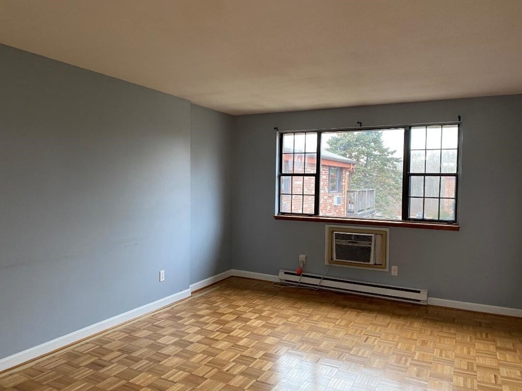 16 Mayberry Dr Unit 12, Westborough, MA 01581 Condo for Rent in Westborough, MA