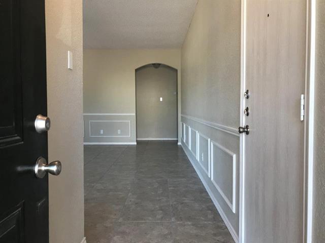 Foto del edificio - 601 Hollyberry Dr