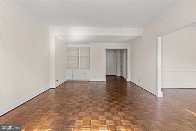 Foto del edificio - 8101 Connecticut Ave