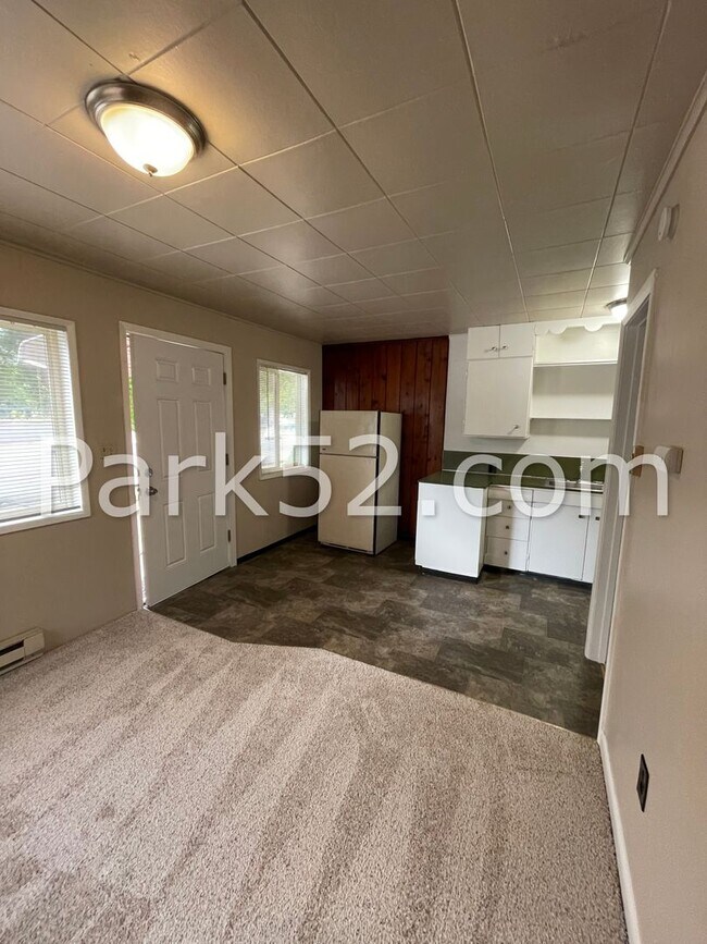 Foto del edificio - 766 96th St S