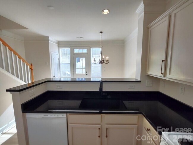 Foto del edificio - 8606 Beaver Creek Dr