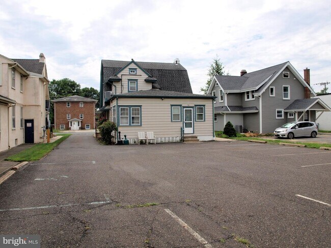 Foto del edificio - 407 White Horse Pike