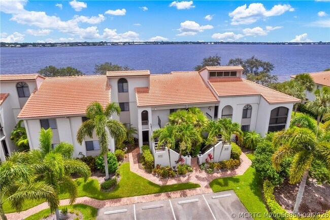Foto del edificio - 2560 NW Seagrass Dr