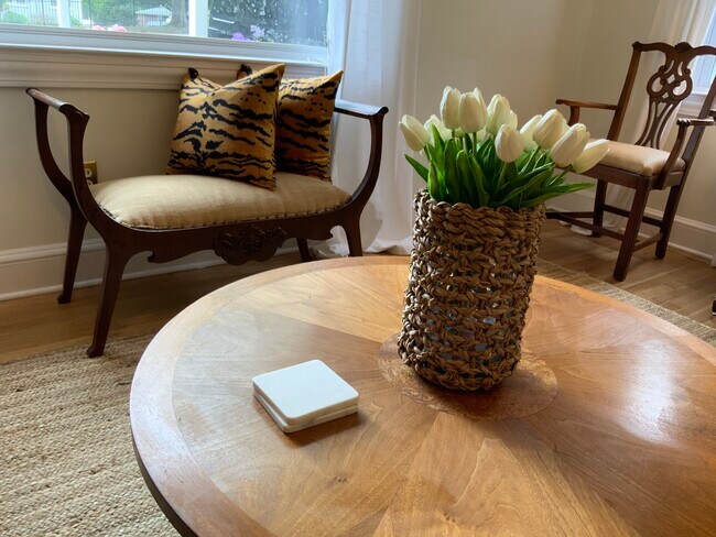 Foto del edificio - 303 High Valley Blvd