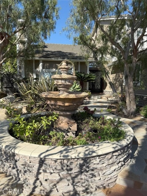 Building Photo - 2281 Orchard Dr