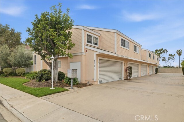 Foto del edificio - 2217 Vanderbilt Ln