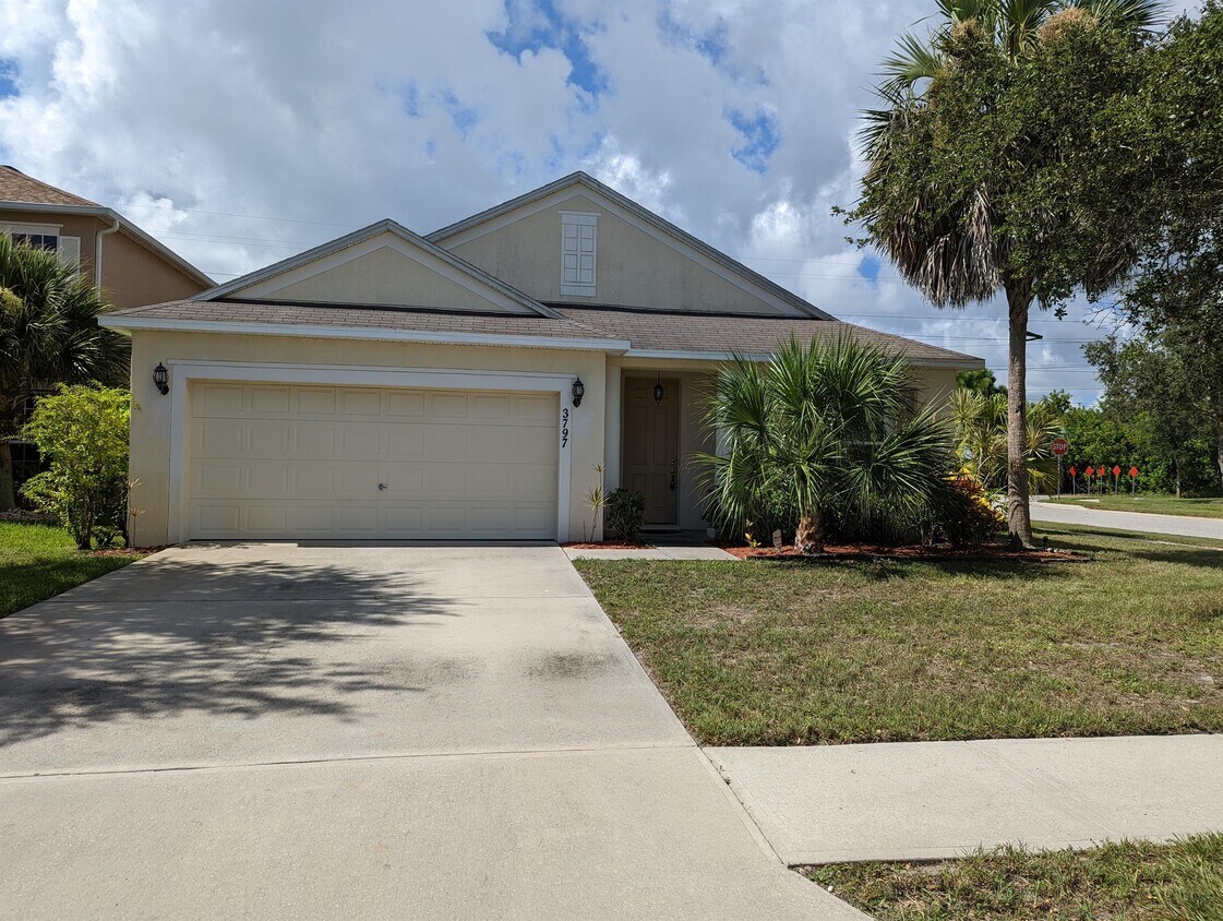 Foto principal - 3797 Mt Carmel Ln