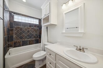 Building Photo - 1528 Prince St