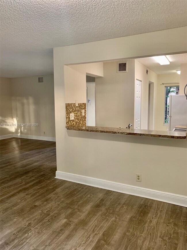 Foto del edificio - 9516 SW 140th Ct