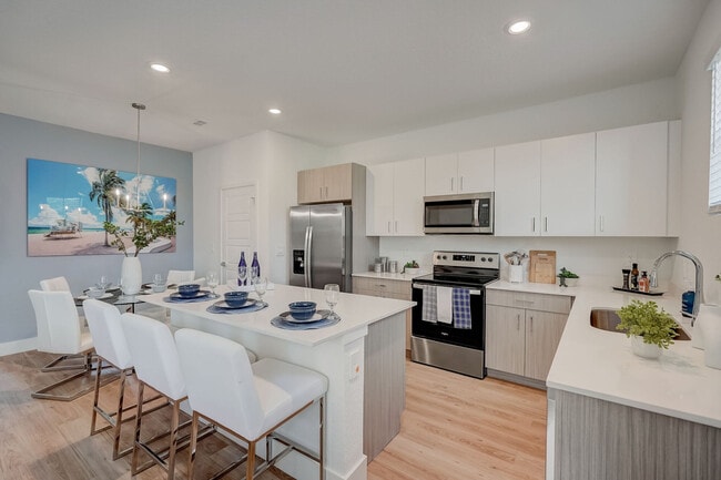 Building Photo - Stellar at Masters Avenue