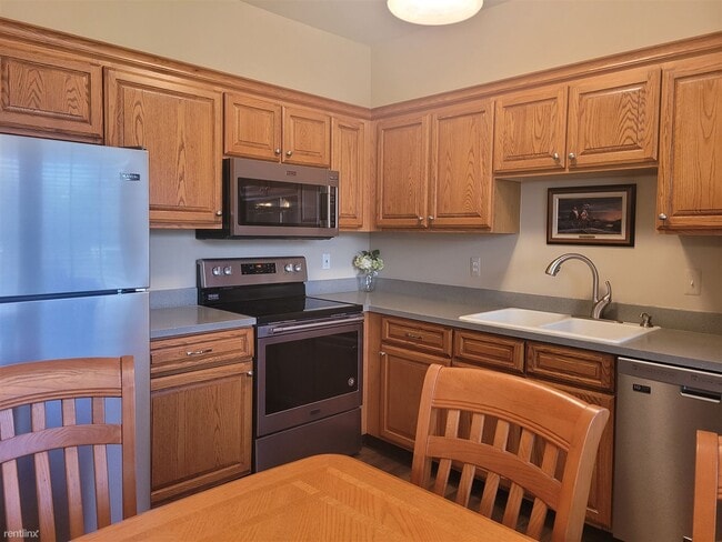 Building Photo - 2 br, 2 bath Condo - 30895 Jasper Rdg