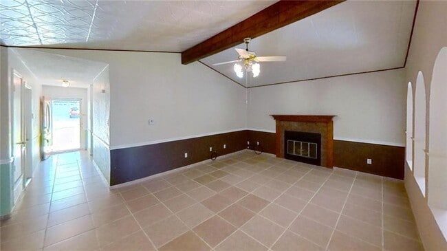 Building Photo - 1409 Dominique Dr