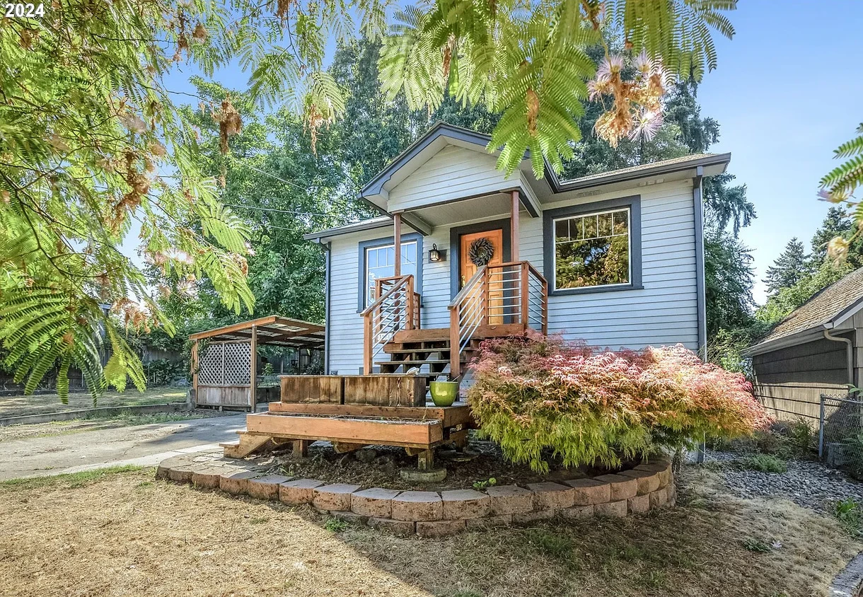 Primary Photo - 3108 SE Olsen St