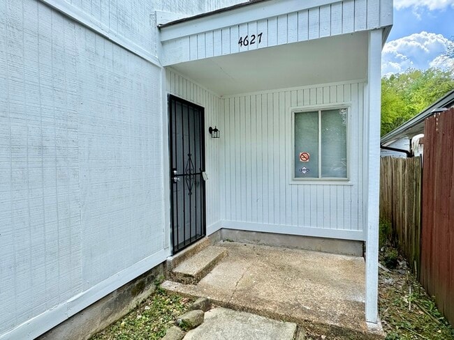 Building Photo - 4627 Buffer Dr