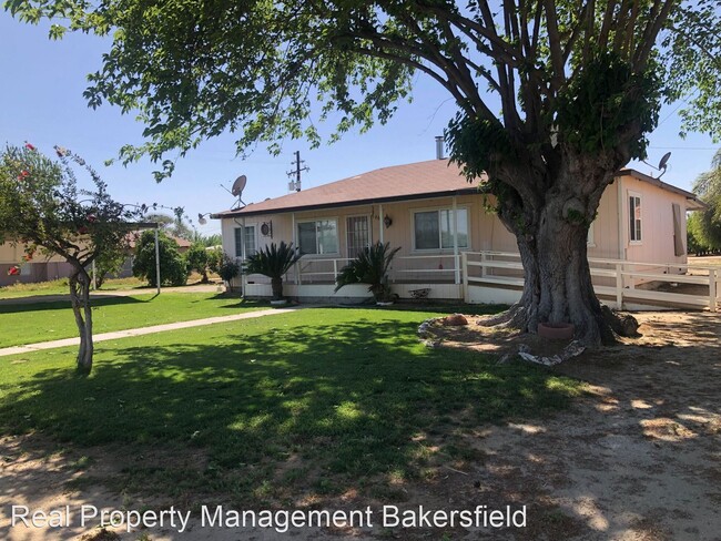Foto del edificio - 2 br, 2 bath House - 18683 Cherry Ave