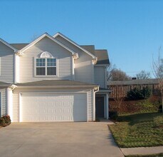 Building Photo - 147 Springwood Ln