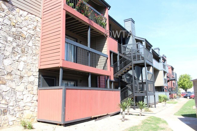 Building Photo - 1 bedroom in Austin TX 78753