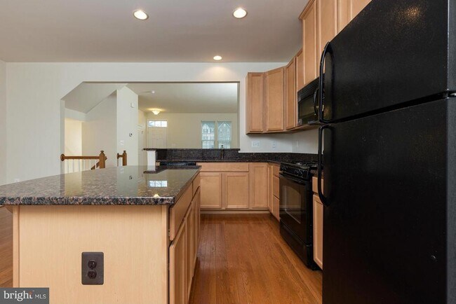 Foto del edificio - 4548 Alliance Way