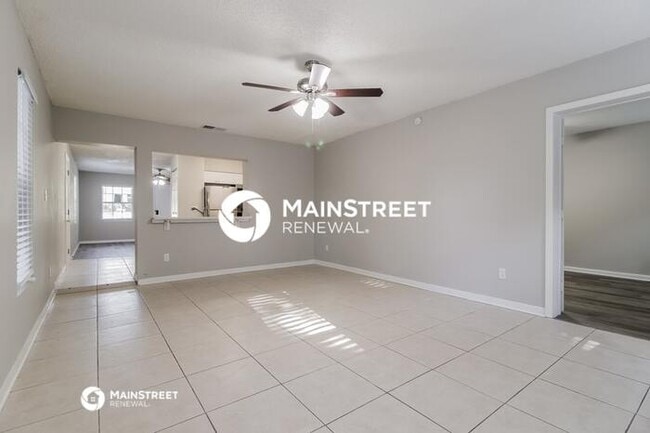 Building Photo - 3 Bedroom Pet-Friendly Home in SANFORD, FL with Main Street Renewal