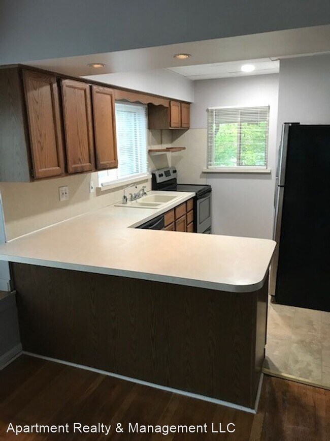 Foto del edificio - 3 br, 2 bath House - 253 Leroy Street