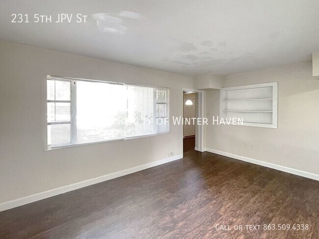Building Photo - CORNER LOT AND GORGEOUS FLOORS!