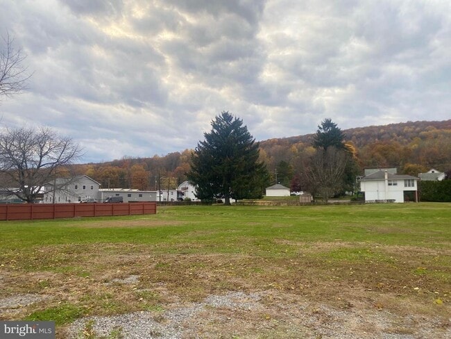 Foto del edificio - 26 Bohac St