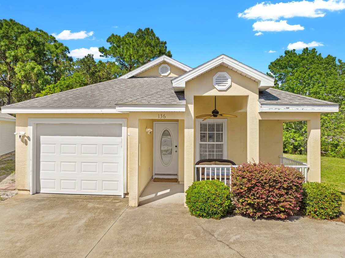 Foto principal - 136 White Cap Way