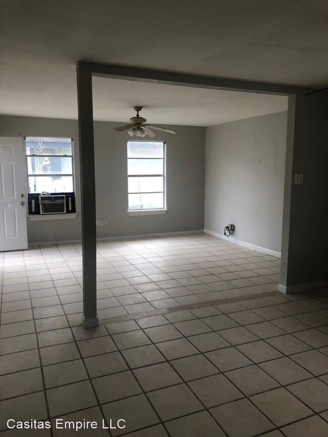 Building Photo - 2 br, 1 bath House - 122 Red Ripple Rd. B