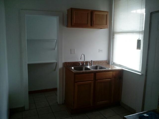 Kitchen - 7654 S Peoria St