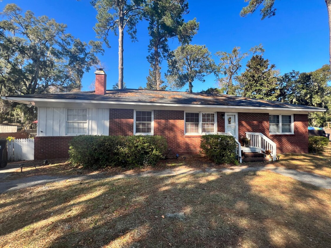 Primary Photo - Three Bedroom in Shell Point