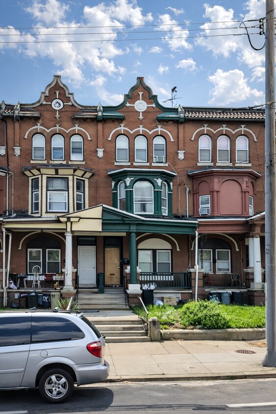 Photo - 1330 W Hunting Park Ave (Philadelphia, PA)